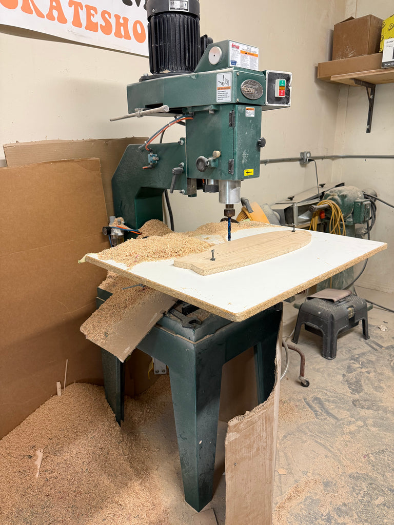 Used Grizzly, Powerful overarm pin router – SK8supply.com