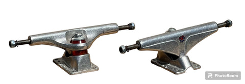 Tracker 161mm (8.78") SixTrack DART Trucks SET of 2