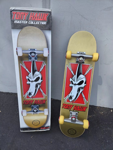 VINTAGE BIRDHOUSE Tony Hawk complete Skateboard